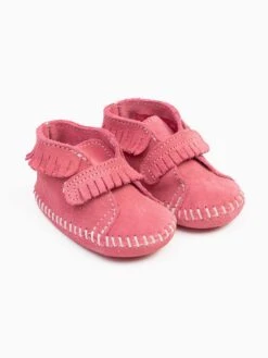 Minnetonka Laarzen 'Front Strap' -Warme Stappen de5e1e071b41ba43ad362b8bece33005